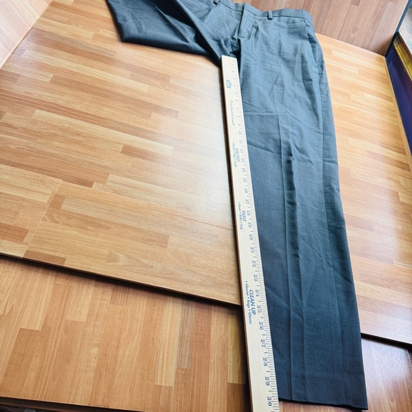 Express photographer dress pants gray 31x32 - Picture 3 of 10
